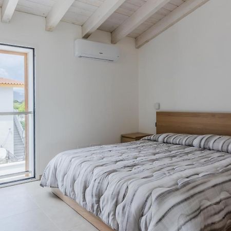 Pula Comfy Apartment W/ Private Parking מראה חיצוני תמונה