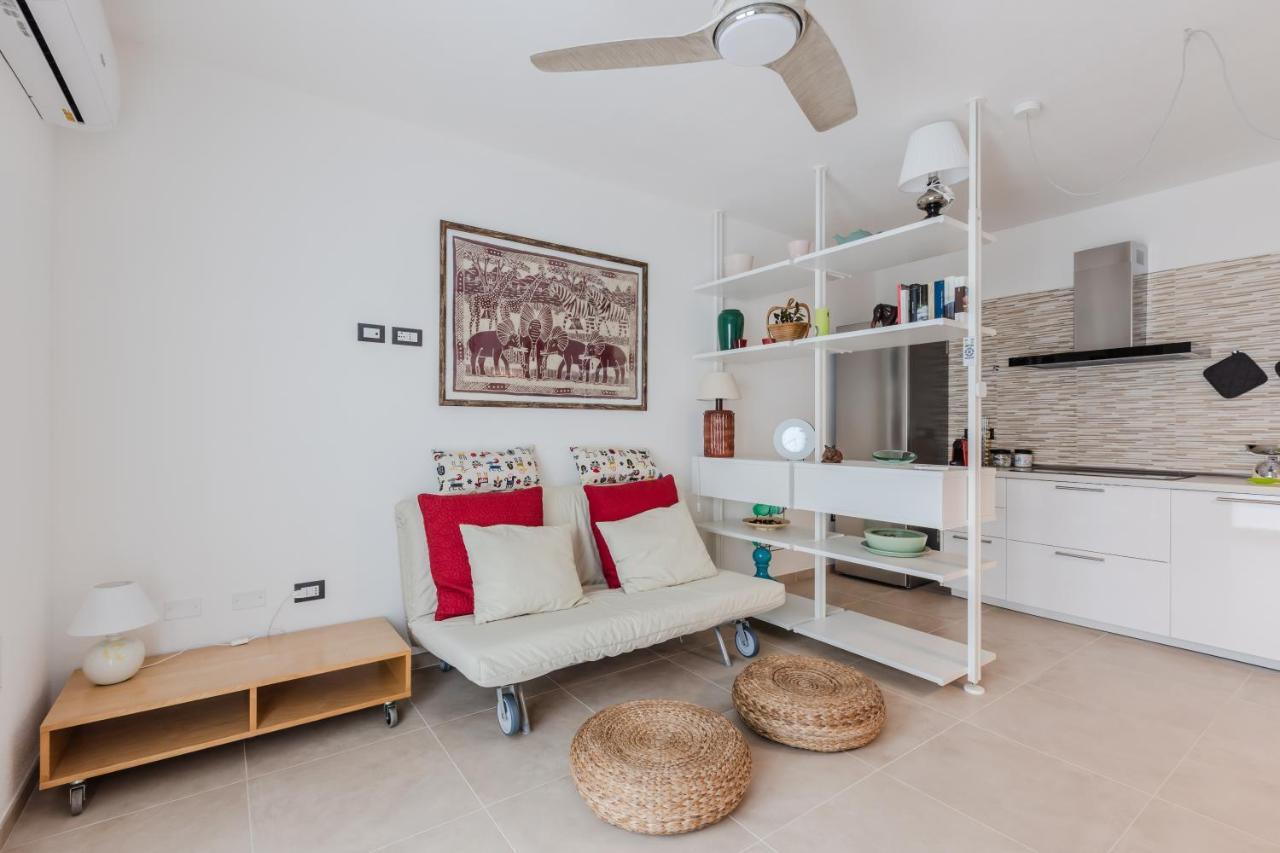 Pula Comfy Apartment W/ Private Parking מראה חיצוני תמונה