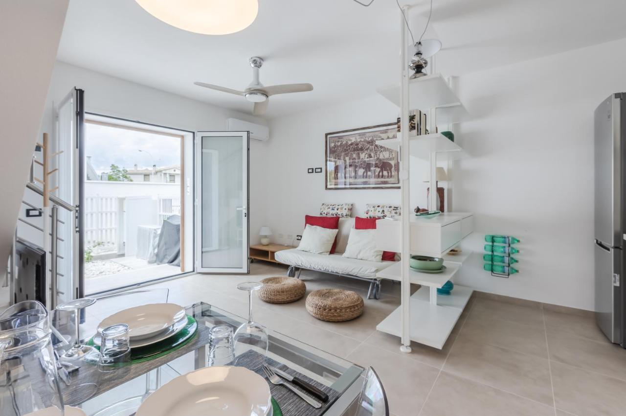 Pula Comfy Apartment W/ Private Parking מראה חיצוני תמונה